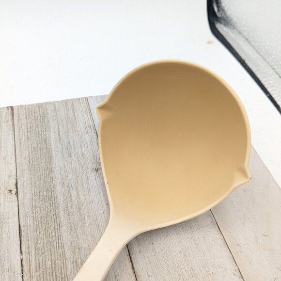 Ekco Almond #2 Nylon Soup/Sauce Ladle USA Dishwasher Safe Kitchen Utensil 11" - Picture 2 of 8